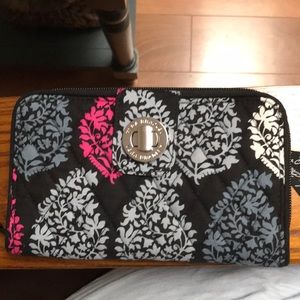 Vera Bradley Turnlock Wallet Northern Lights